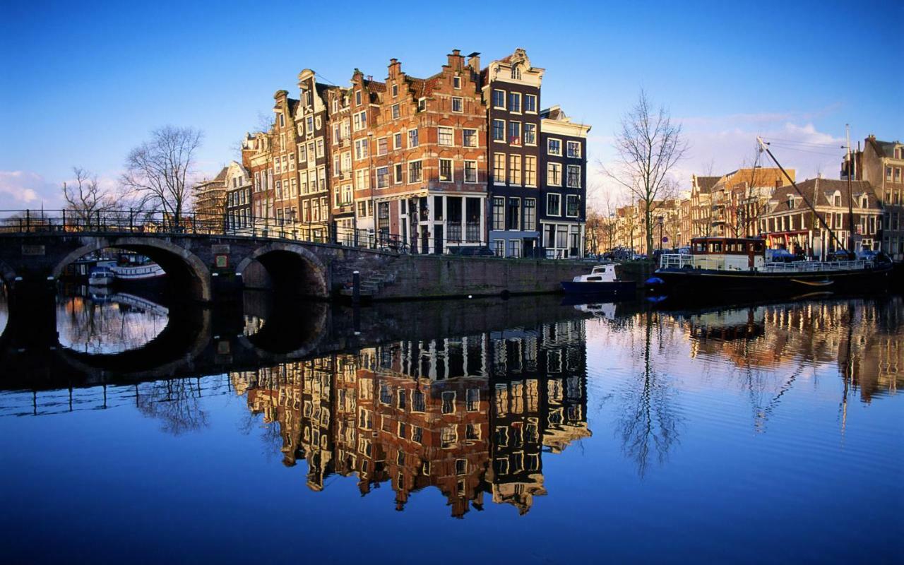 Central & Quiet Canal Apartment Амстердам Экстерьер фото